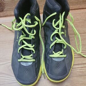 AND1 Kids Sneakers Black and Neon Yellow